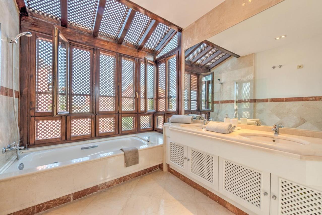 Luxury Penthouse In Jardines De Don Carlos Marbella Exterior foto
